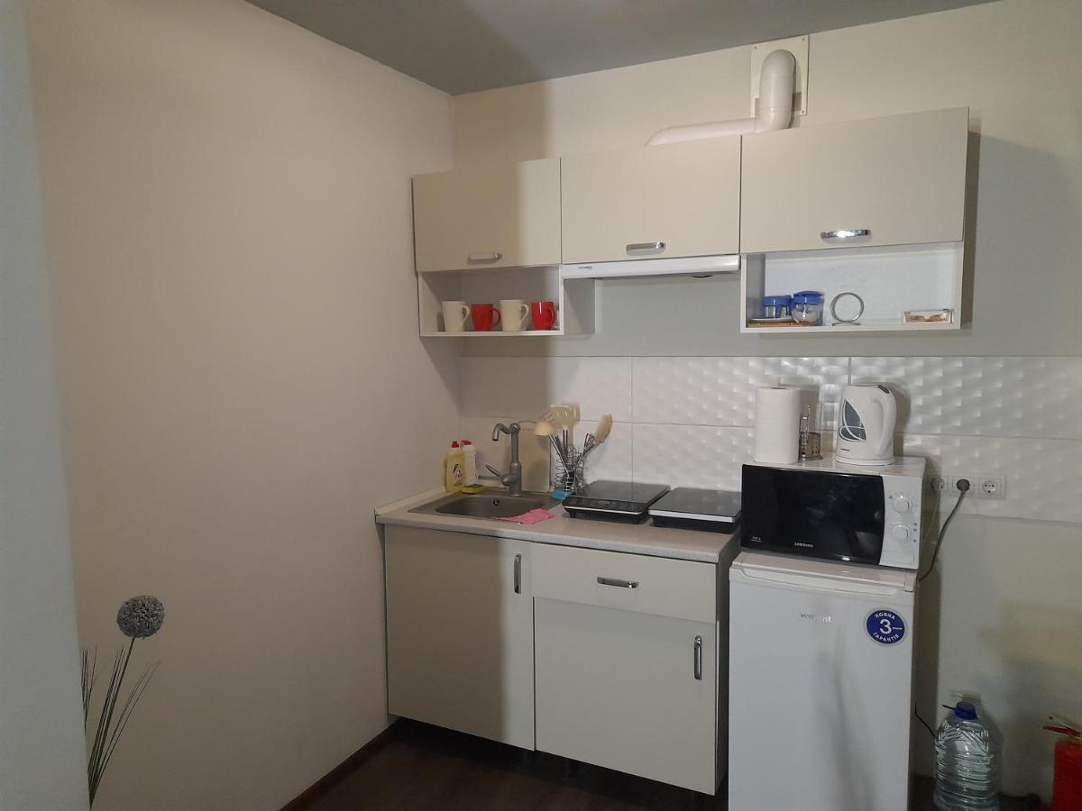 Modern Studio 15 Min To The City Centre Leopoli Esterno foto